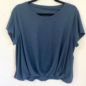 Lululemon blue front twist t shirt size 10